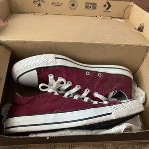 Women’s Burgundy Converse